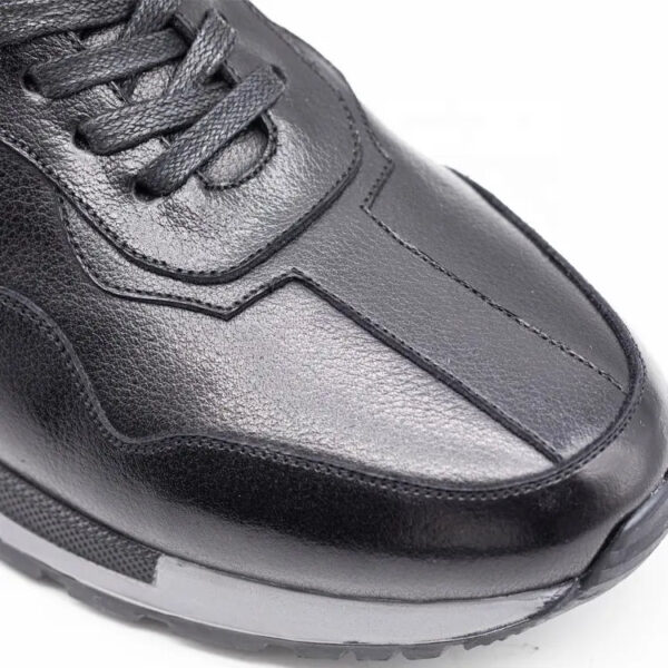 Hot Selling Men Sneaker Fashionable Black Antiskid Rubber Sole Breathable for Running - Image 6